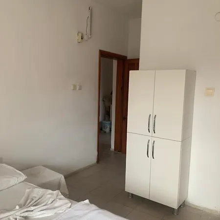Kristal Homestay